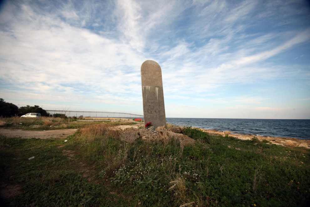 Stele di Punta Raisi